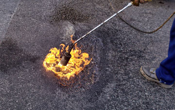 Highworth flat roofing repairs